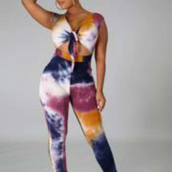 Jumpsuit - Picture 2 of 3